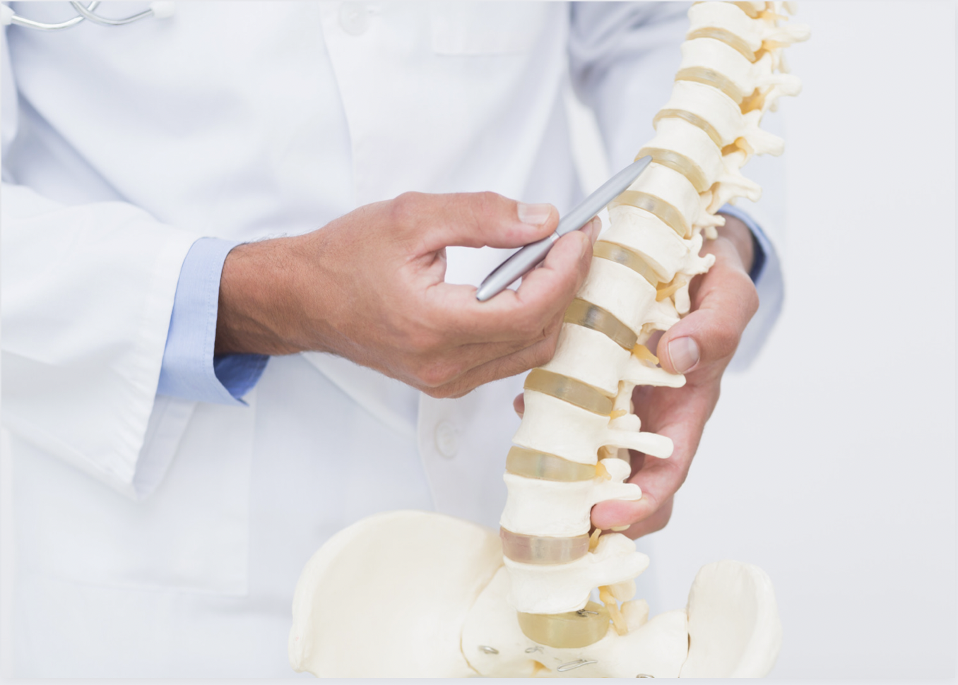 Fraktur dan Dislokasi Tulang Belakang