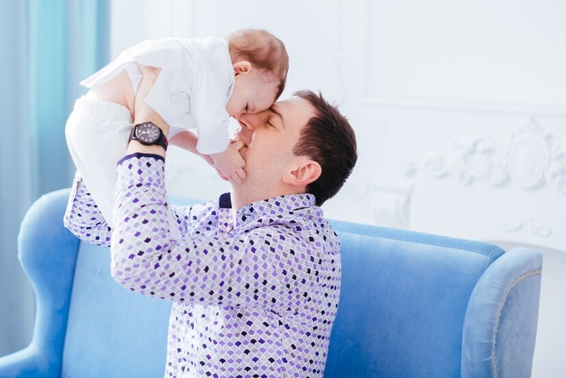 Tips Meningkatkan Bonding Ayah dan Bayi