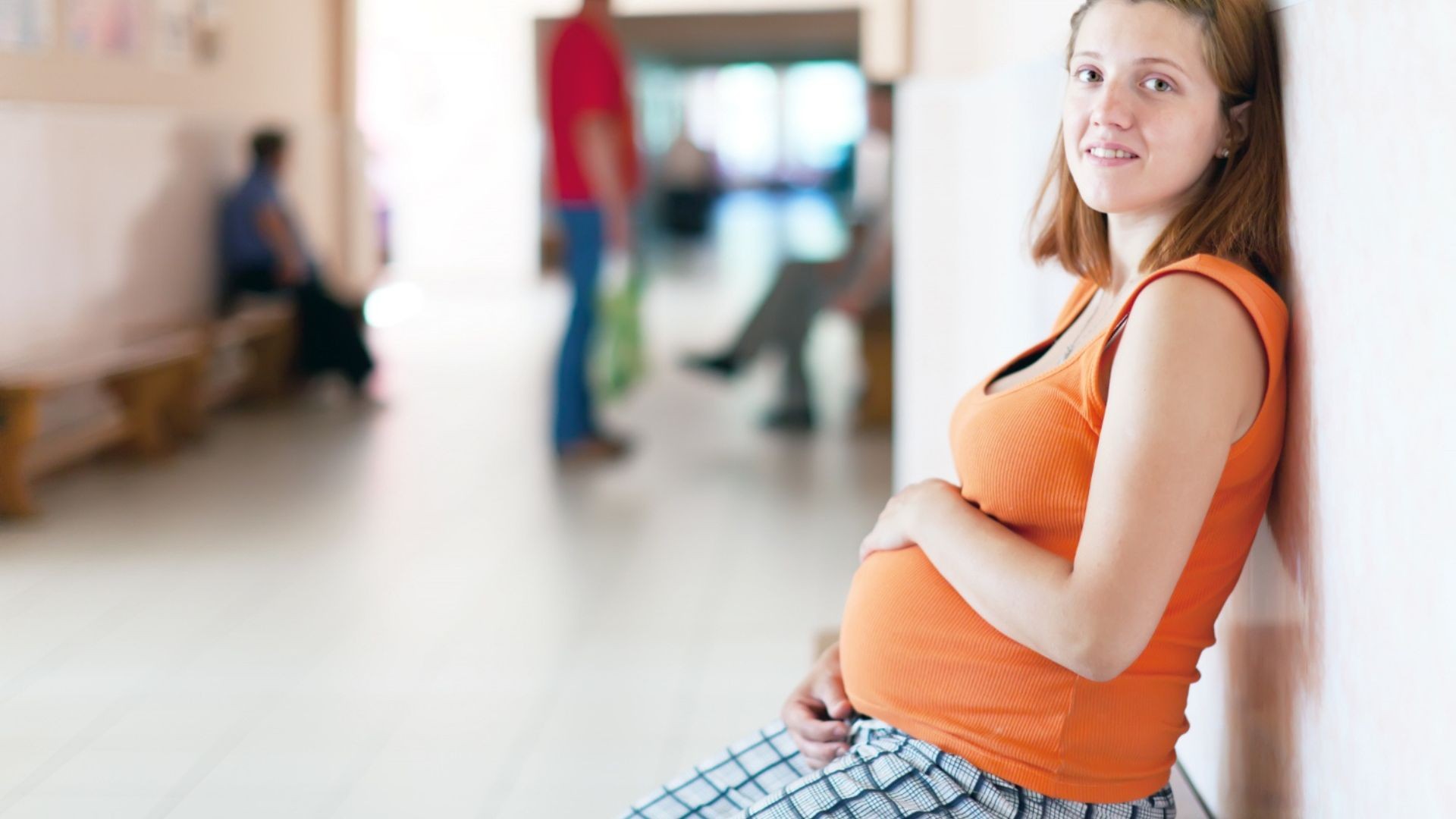 Risiko Hamil Sebelum Usia 20 Tahun