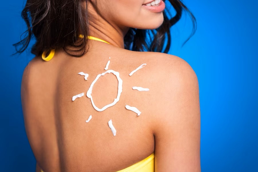 Lebih Baik Mana, Tabir Surya SPF 30, SPF 50, atau SPF 100?