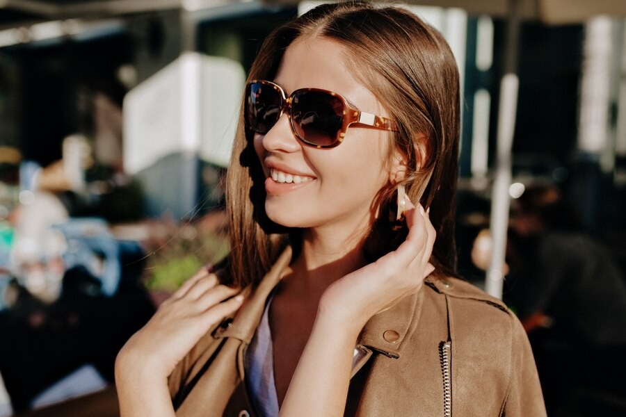 Cara Mencegah Fotokeratitis, Peradangan Mata Akibat Paparan Sinar UV